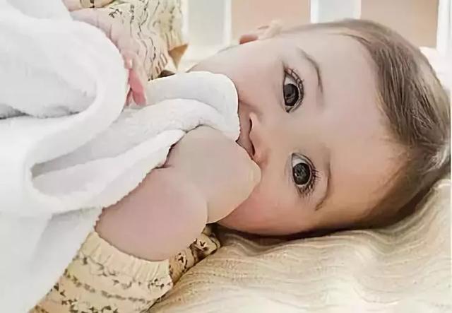 宝宝多汗，是缺钙、身体虚弱的表现吗？