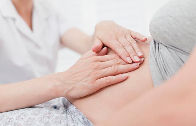 分娩完成就万事大吉了？其实产后这三件事，一点也不比分娩轻松