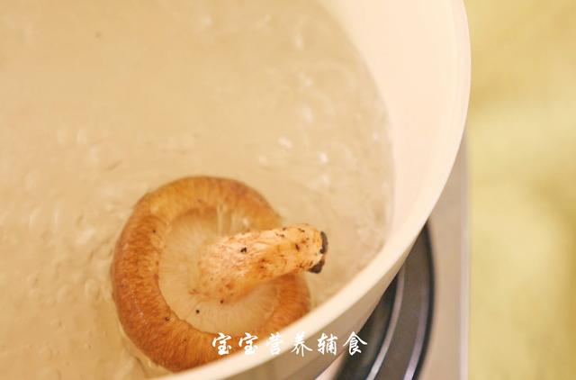 冬天它“最不值钱”，只5毛1斤，维C是柠檬10倍，过年包饺子最好