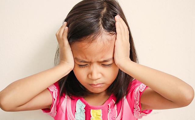 孩子不自信的一个重要原因在父亲，家长要注意了！