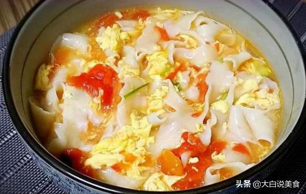 4位保姆来应聘，每人做了一道面条美食，第3位保姆来搞笑的吗？