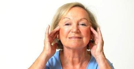 为什么有的女人生完孩子后会变老？因为她们有这4特征！