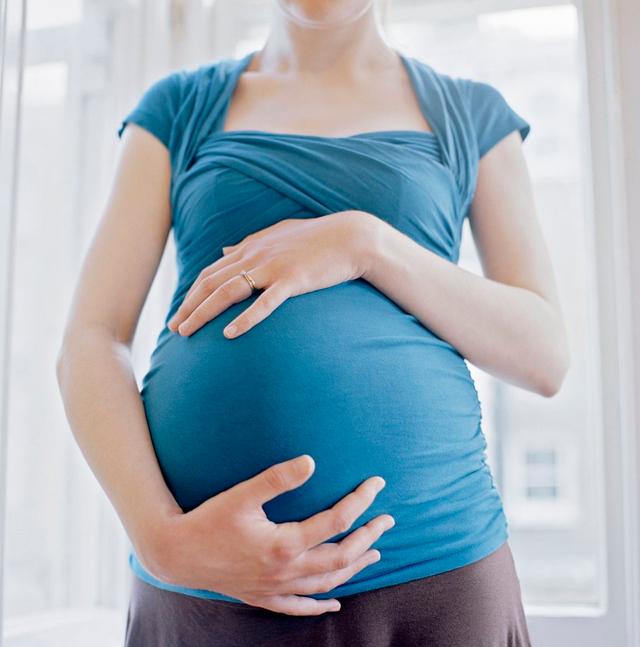 孕期有了生理需求，准爸爸该怎么做，才不会对胎儿产生伤害？