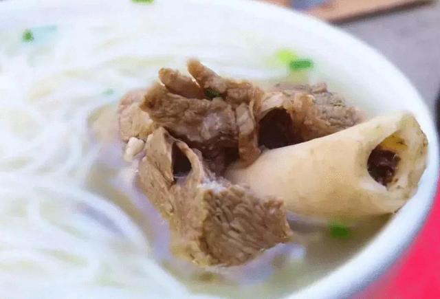 想长高，炖“筒子骨”汤？医师：别瞎想！喝了可能不长高，光长胖
