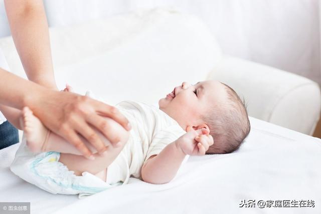 新生宝宝“下面”脱皮是怎么回事？三个原因，家长要重视