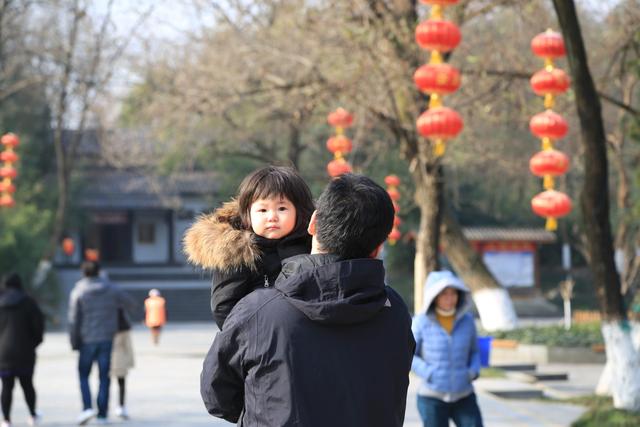 爸爸们，请正确认识自己对孩子的影响，别成为“不及格”爸爸