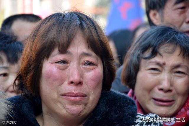 3岁被拐，23年才找到亲生父母，她为什么原谅人贩子