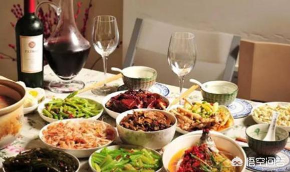 孕妇在过年期间有要忌口的吗？特别想吃妈妈做的醪糟鸡和剁椒鱼头，能吃吗？