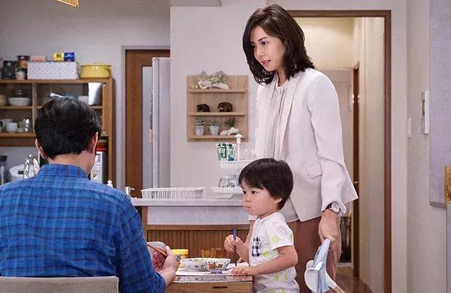 2019中国生育报告：求女人生孩子，你们先去求求男人吧