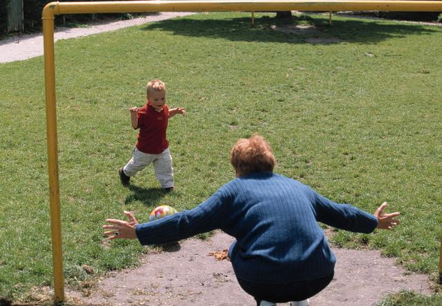 “独生女”家庭不生二胎，将来老了不后悔吗？老人们的回答很一致