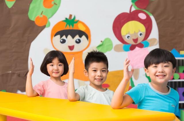 孩子上幼儿园后，倘若有这些反应，十有八九就是被欺负了，莫忽视