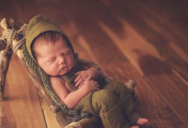 若宝宝囟门出现这情况,宝妈别忽视可能是智商问题,有科学依据的