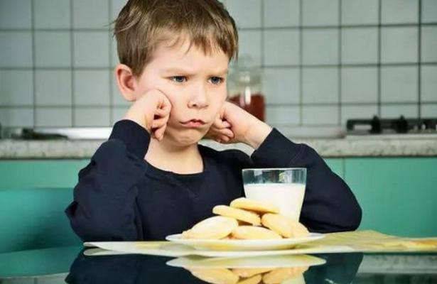 父母注意,在这四个时刻尽量不要批评孩子,对孩子的影响真的严重