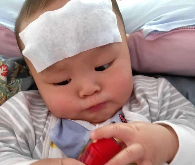 孩子咳嗽父母别着急，这4种食疗比吃药还管用，方子就在厨房