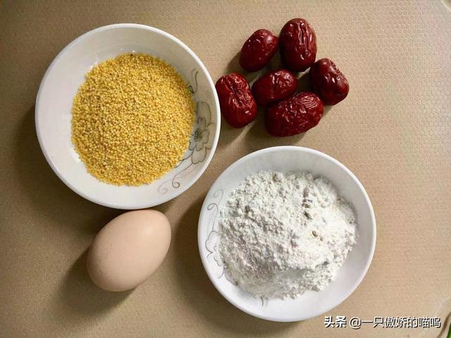 有健脾养胃效果的小米，你只会拿来做粥？这样子做，宝宝更爱吃！