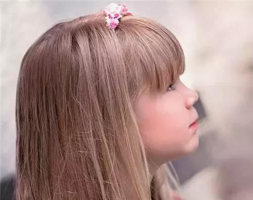 好的父母：自己少点情绪，多让孩子表达情绪！