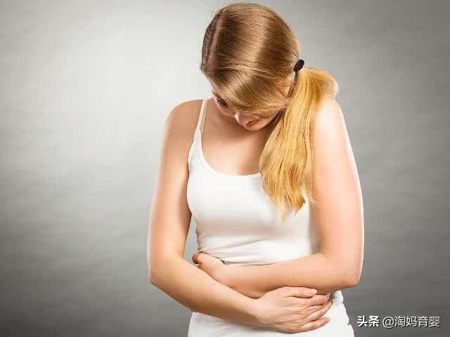 孕期出现这4个表现，是胎儿发育异常的信号，孕妇赶紧去医院