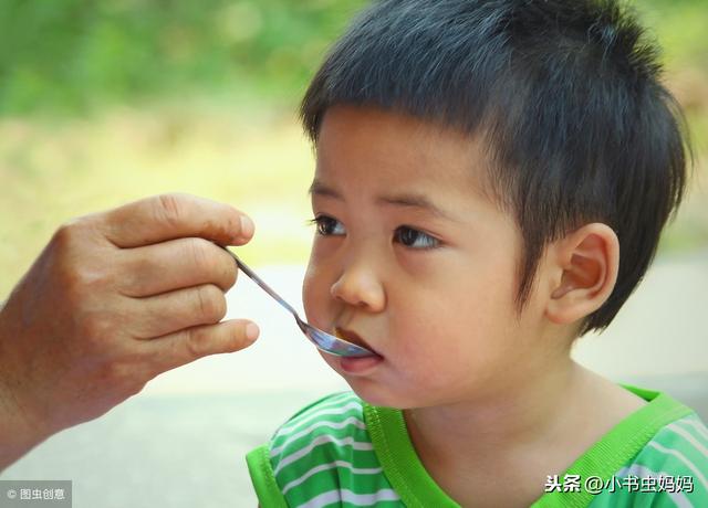 “放牧式喂养”让宝宝越来越没食欲？巧用5个妙招，宝宝爱上吃饭