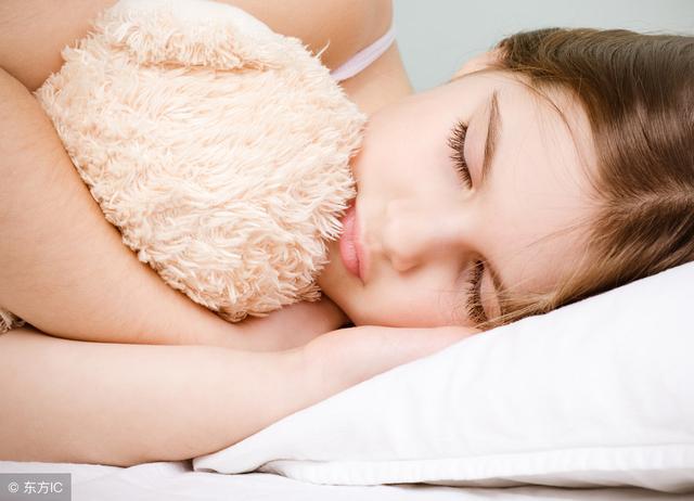 孩子什么时候睡长高，那家长得给孩子睡眠质量环境，这点你确定？