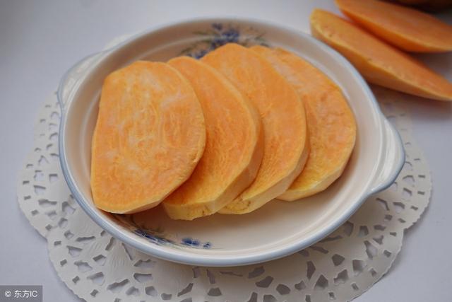 三款适合8月龄宝宝的辅食，没加一粒盐，宝宝却吃个精光