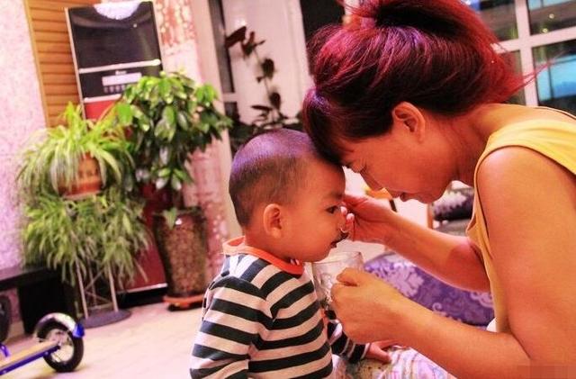 宝宝一生病心眼就变多了？每一个被套路过的宝宝，不得不使出大招