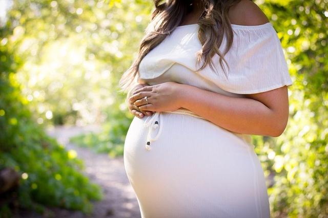 妇科医生：孕期遇到这3种疼痛，可以试试这几个小妙招缓解