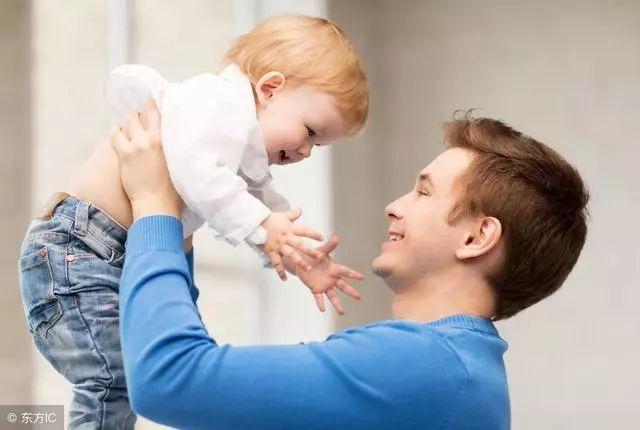 儿歌集知识性、趣味性于一体，给孩子的童年带来更多的快乐