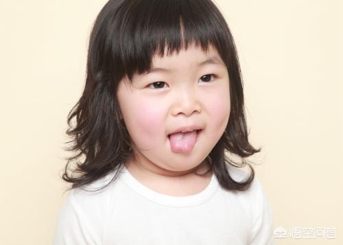 两岁半宝宝易激动而且话多是什么回事？