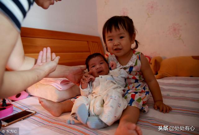 生命早期1000天｜关注产后妈妈的情绪，就是给宝宝最好的养育！