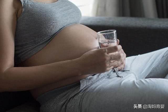 孕期除了左侧睡，孕妇的这5个睡眠好习惯，会让胎儿很舒服