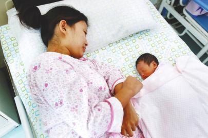 女人一生中难逃这三道劫，后两个很难熬，你在忍受第几个？
