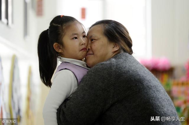 转给父母：孩子，我允许你不优秀，但不允许你没教养！