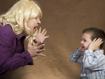 如果你总是忍不住对孩子发脾气，根源其实在这里