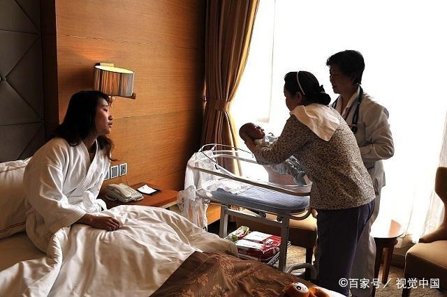 坐月子时，你会考虑请月嫂吗？权衡一下这3点，你心里就有数了！