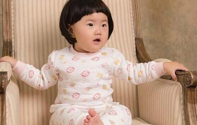 格格：带娃回家过年或是亲子游，出门在外如何防寒保暖？医生支招