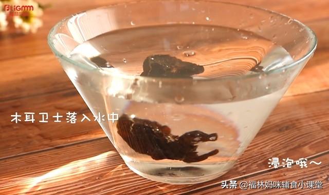 含铁量是猪肝的7倍，这碗汤面润肺补铁补维C，你给宝宝吃了么