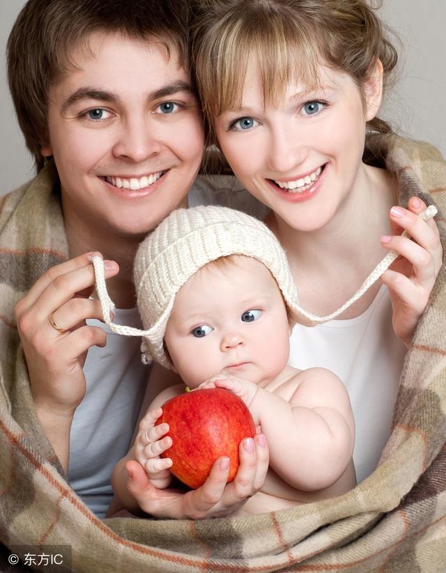 在宝宝降临时，头几个月你所需要知道的