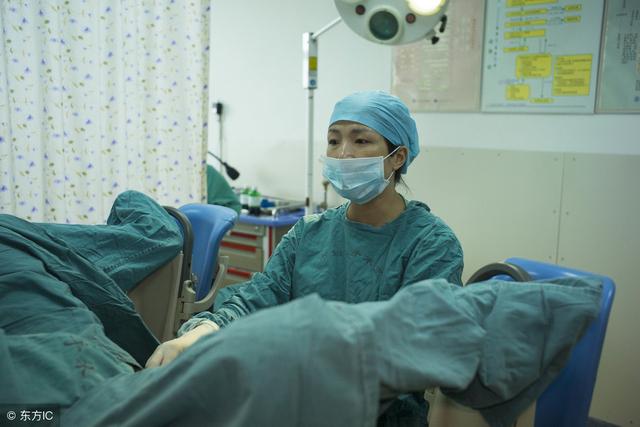 孕妈在分娩时都会遇到这10件尴尬事，看完你还想生娃吗