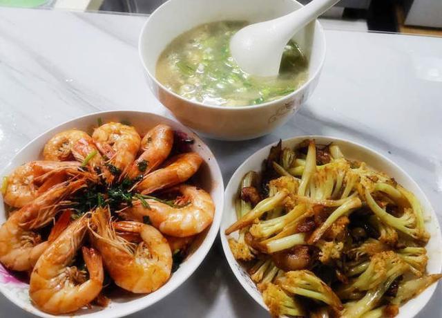 精选六顿可口月子餐，每一顿的菜都很下饭，不愁产后妈妈没食欲