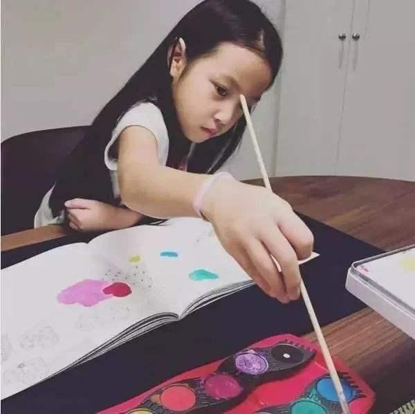 这样培养出来的女儿，长大后跟“气质女”无缘，中招的赶紧改正！