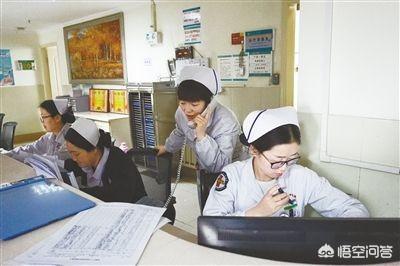 大年三十在医院生孩子是什么感受？