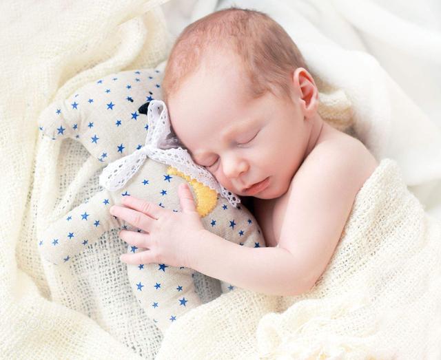 宝宝将来是高个子还是矮个子，其实从身上这4个部位就能看出！