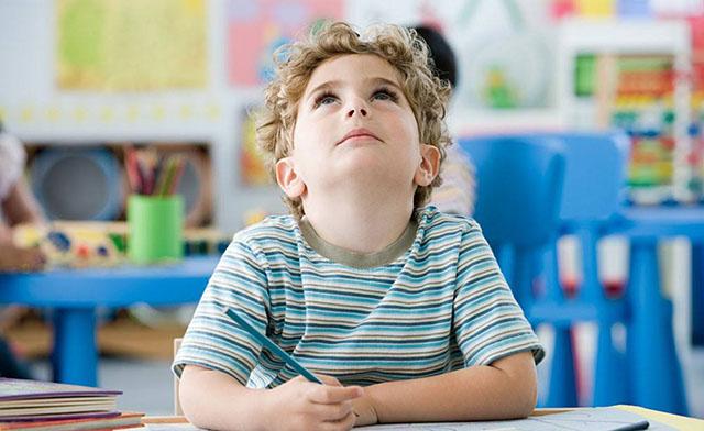 孩子长大没出息，大多是因为小时候经历这三件事，看得让人心疼