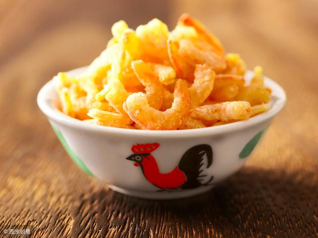 早餐别总是吃鸡蛋、喝白粥了，这么补钙的快手早餐学起来