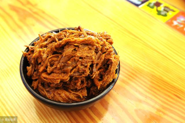 妈妈们注意啦，面条别再用水煮啦，这么做更入味更好吃