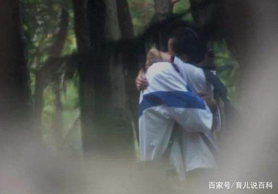 心理学家：永远不要阻止孩子早恋，否则可能有这3个伤害！