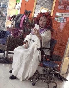 过年了，你妈烫头了吗？哈哈哈哈哈哈哈哈哈哈
