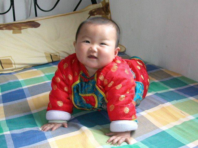 5岁男孩体重达90斤，妈妈担心孩子身体健康，检查后医生笑了