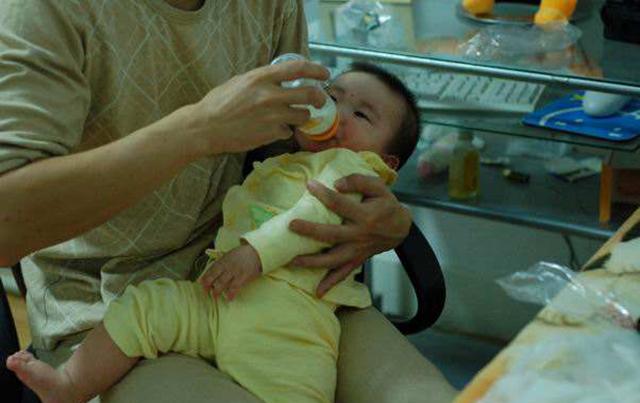 母乳不够宝宝吃？坏习惯也是母乳减少的原因，宝妈们日常要注意