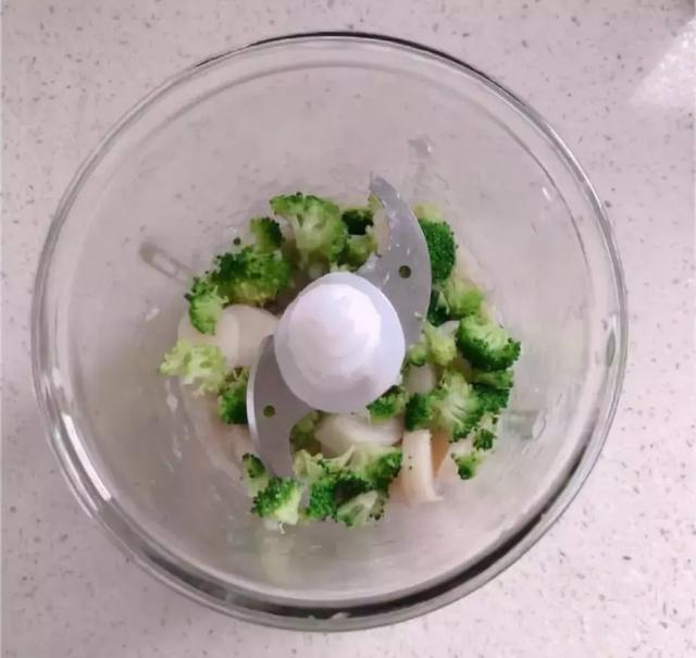「12M+」想让宝宝长高长壮？多吃这种食物